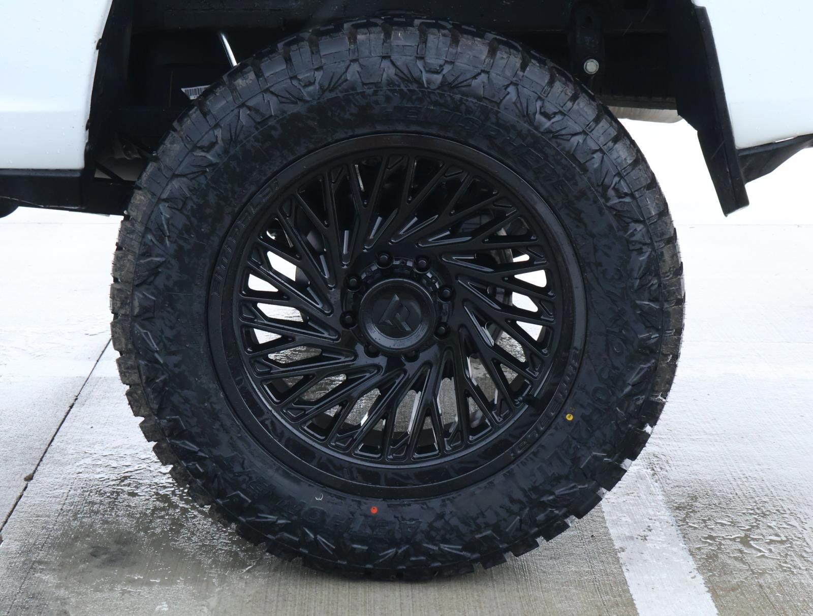 Used 2024 RAM 2500 Laramie w/ Sport Appearance Package AWD/4WD image 9
