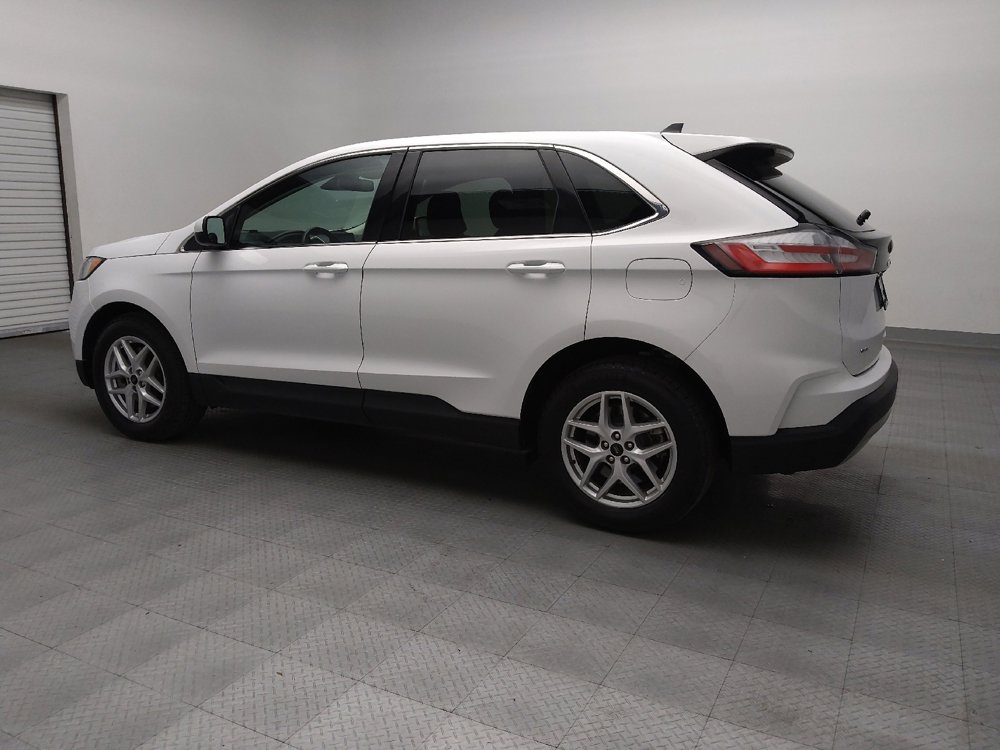 Used 2024 Ford Edge SEL image 3