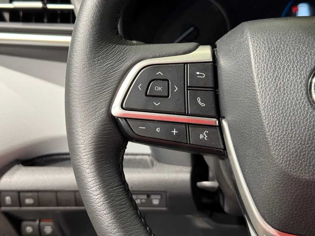 Certified 2025 Toyota Sienna XLE w/ XLE Plus Package AWD/4WD image 26