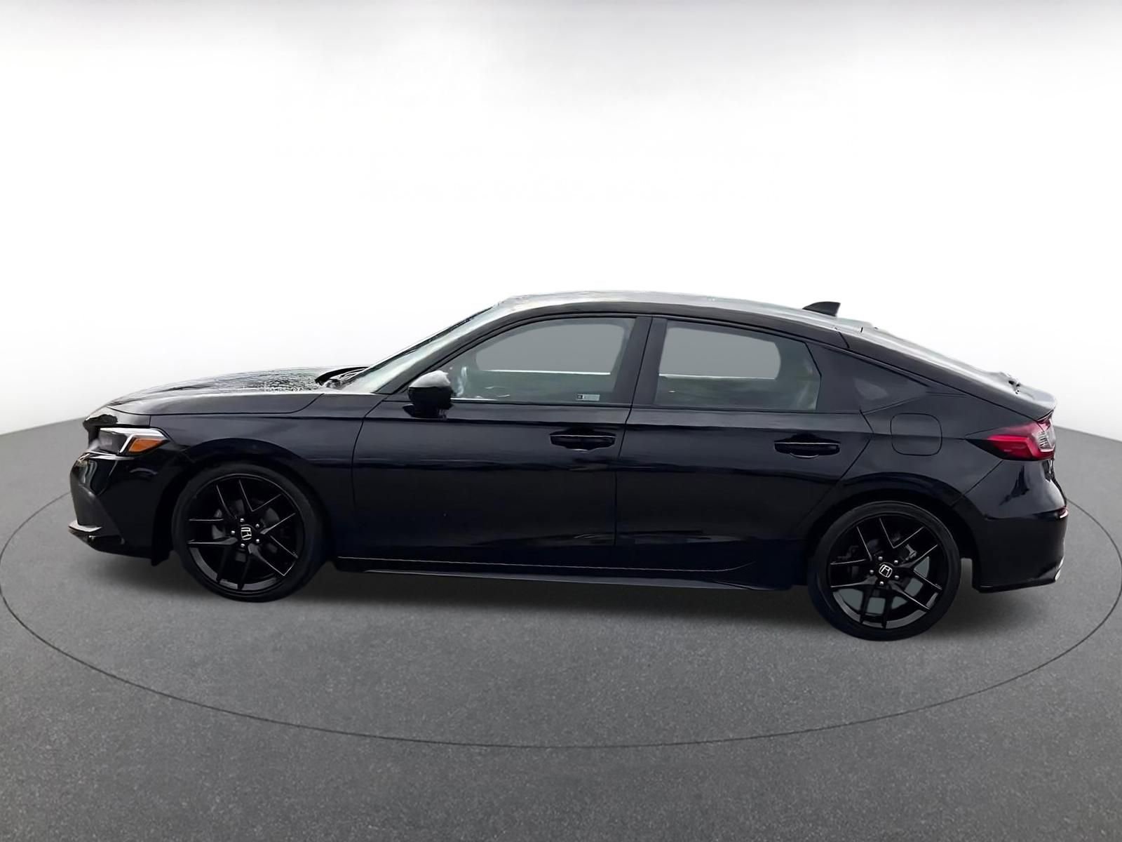 Used 2024 Honda Civic Sport image 9