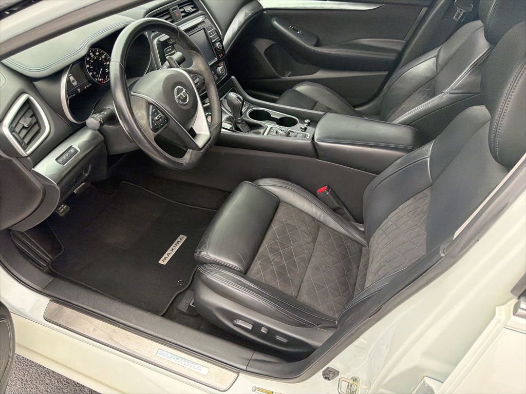 Used 2016 Nissan Maxima SR image 12