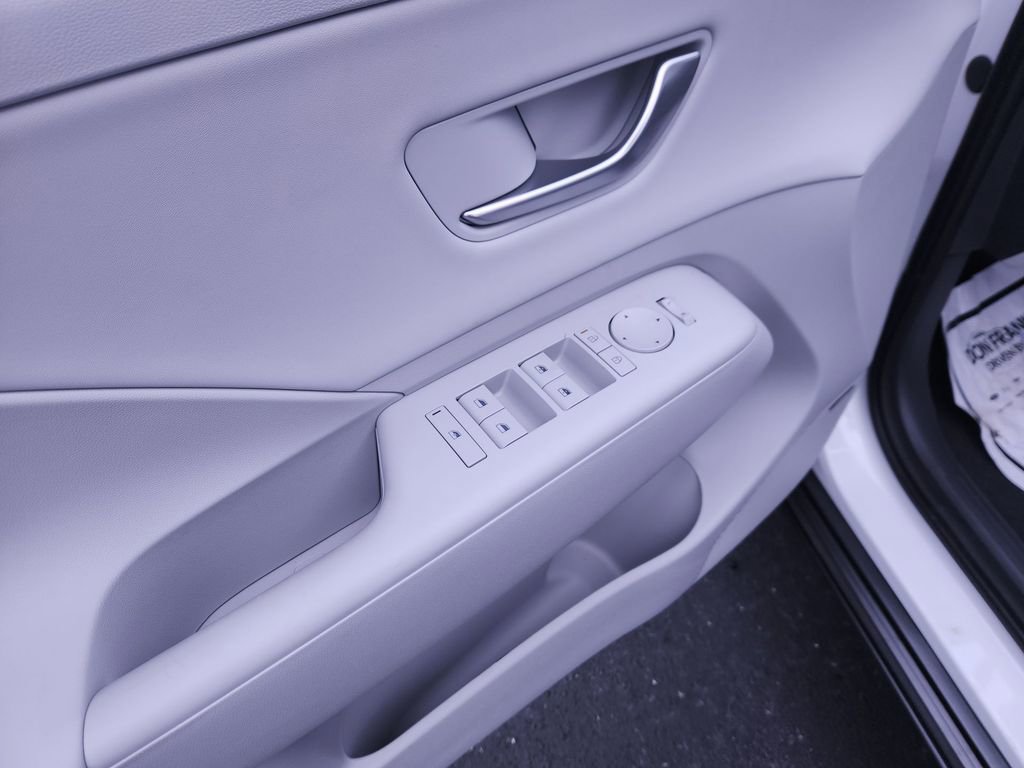 New 2026 Hyundai Kona Limited FWD image 13