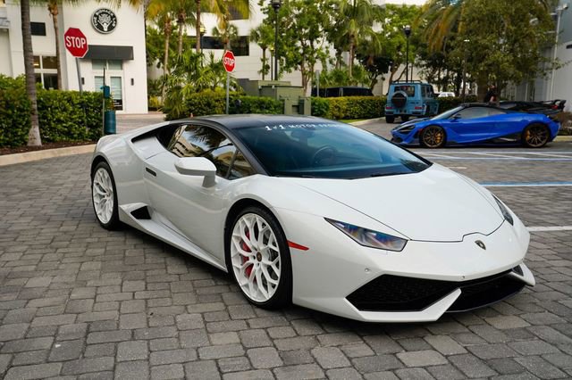 Used 2016 Lamborghini Huracan LP 610-4 Avio image 38