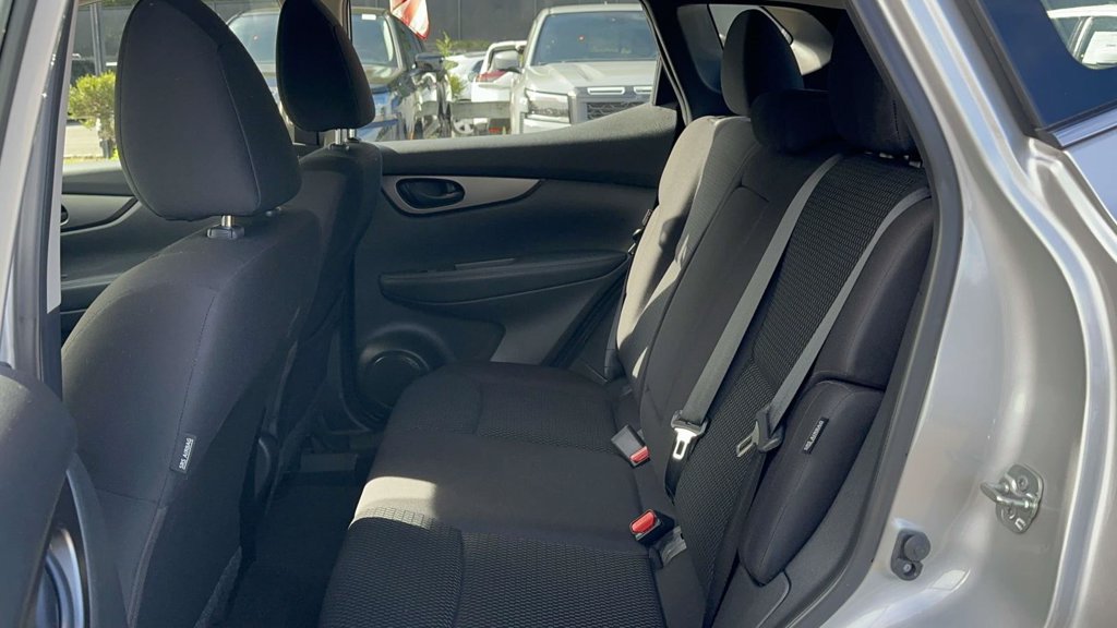 Certified 2021 Nissan Rogue Sport S AWD/4WD image 13