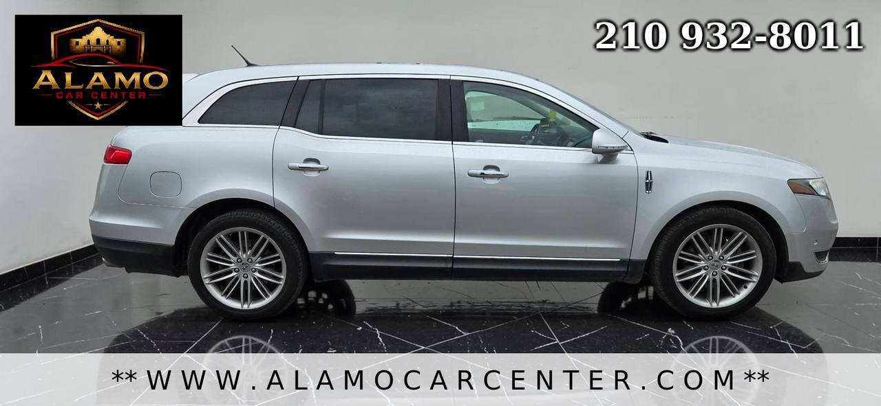 Used 2015 Lincoln MKT AWD w/ Equipment Group 201A image 6