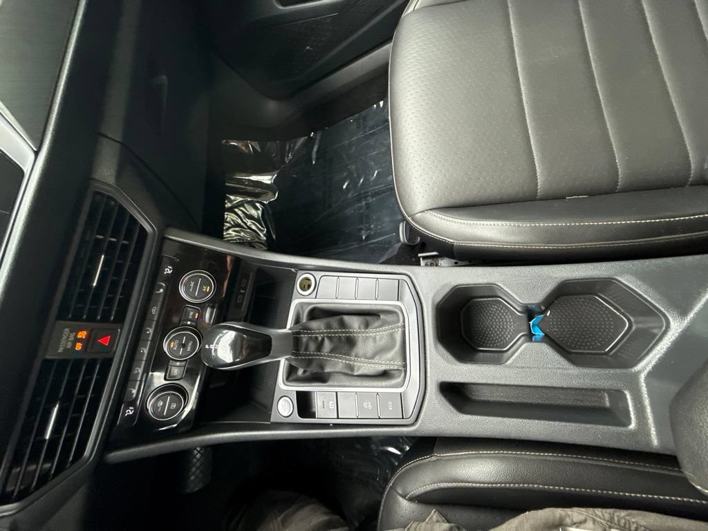 Used 2023 Volkswagen Jetta SE FWD image 22