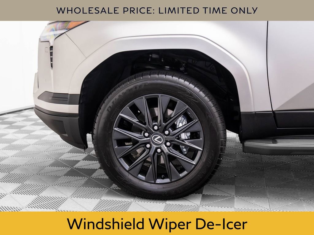 Used 2024 Lexus GX 550 image 30