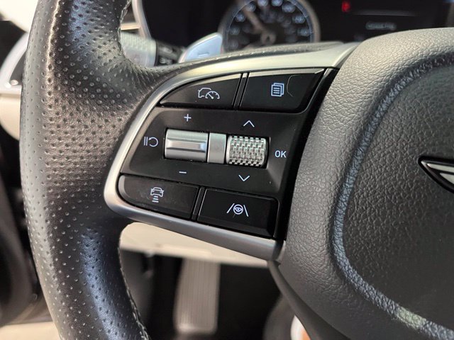 Used 2025 Genesis G70 2.5T RWD image 26