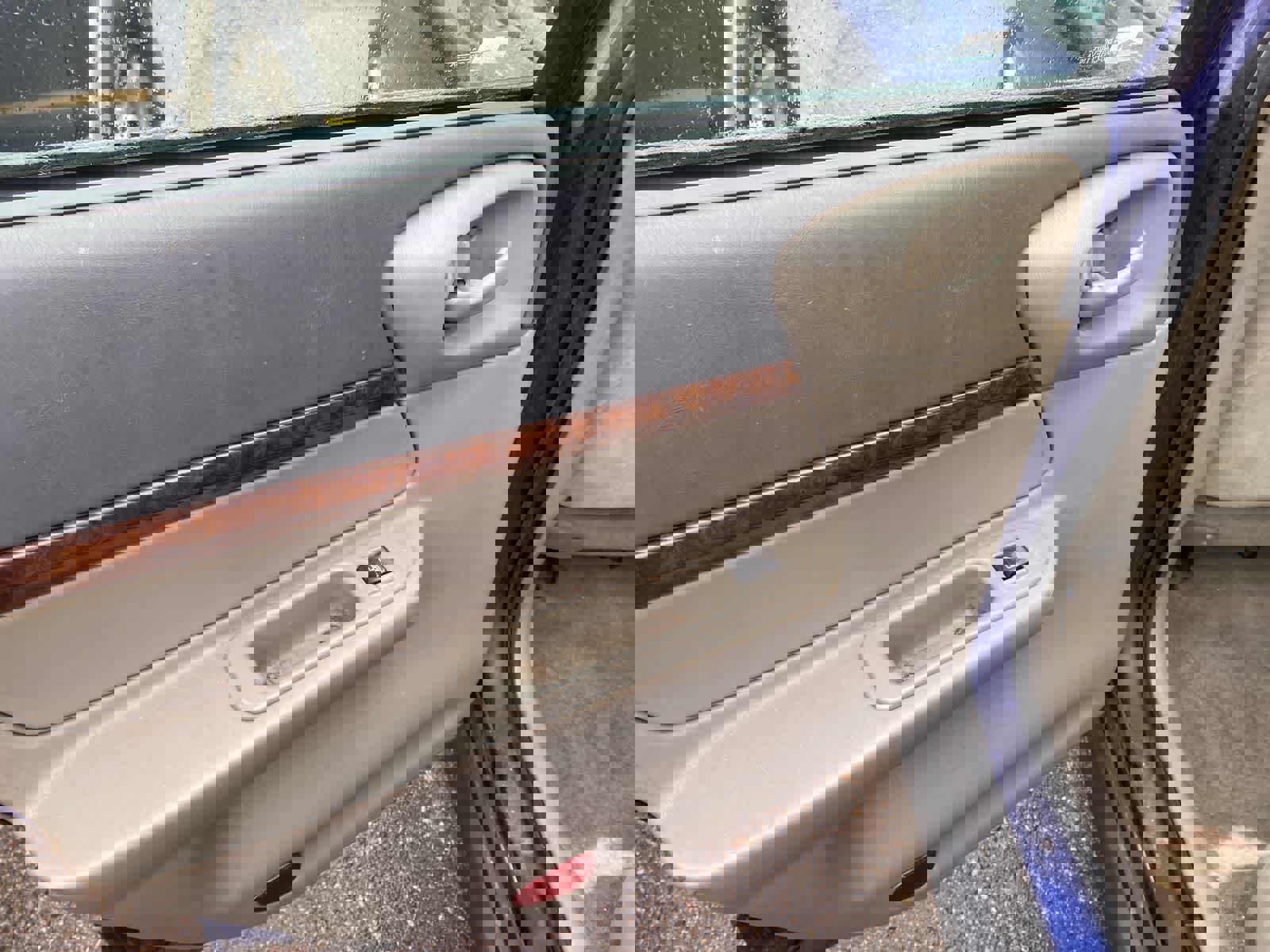 Used 2005 Chevrolet Impala Base w/ Preferred Equipment Group image 20