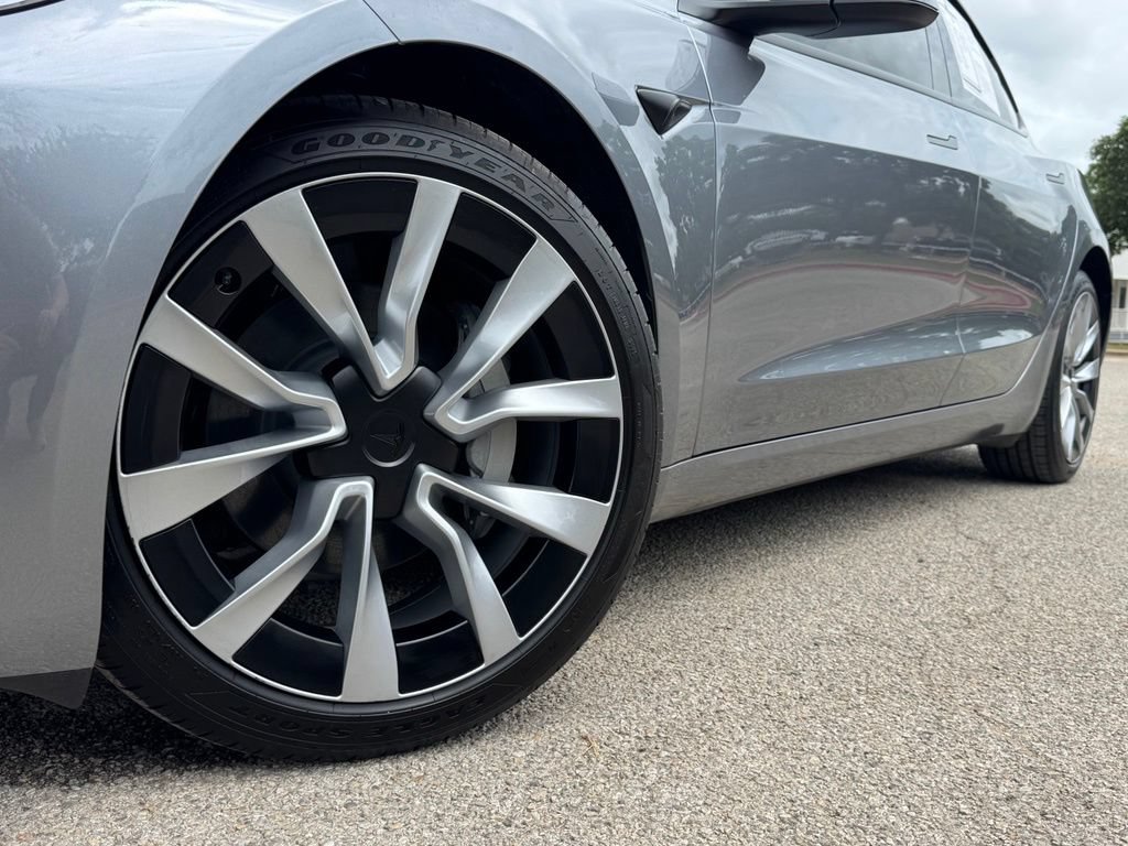 Used 2026 Tesla Model 3 AWD/4WD image 2