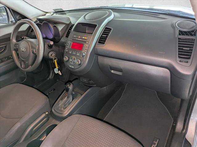 Used 2013 Kia Soul image 20