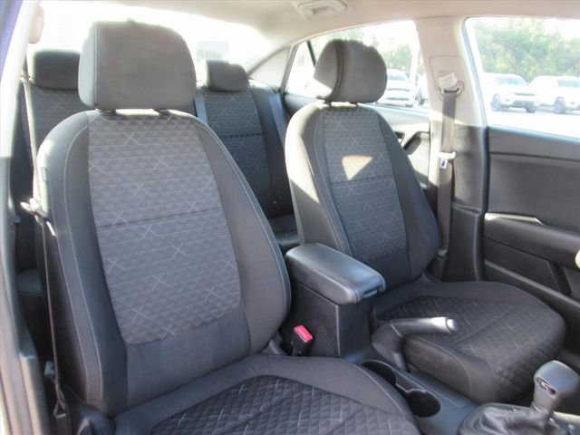 Used 2019 Kia Rio S image 8
