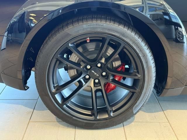 Used 2022 Dodge Challenger SRT Hellcat RWD image 7