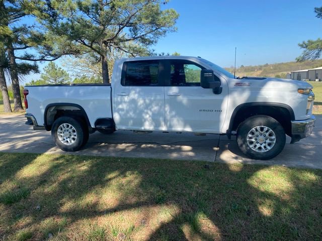 Used 2023 Chevrolet Silverado 2500 LT image 9