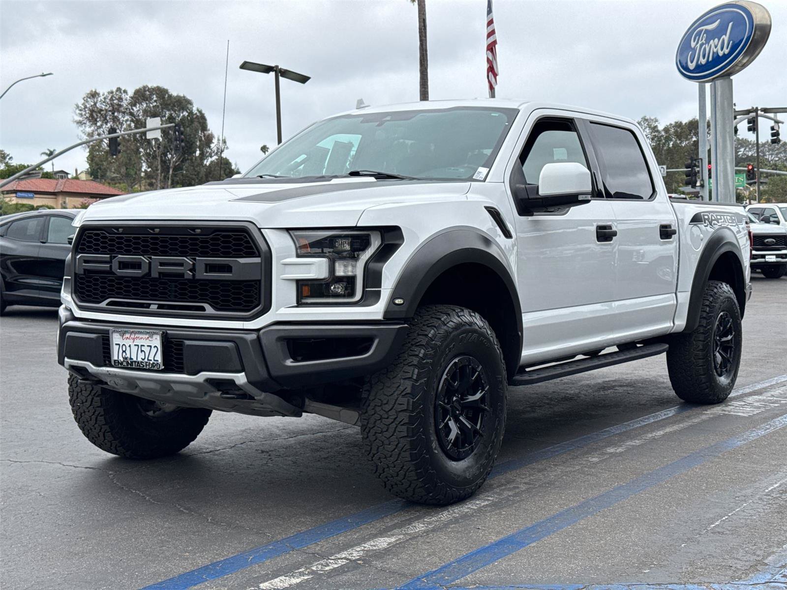 Used 2020 Ford F150 Raptor w/ Equipment Group 801A Mid AWD/4WD image 4