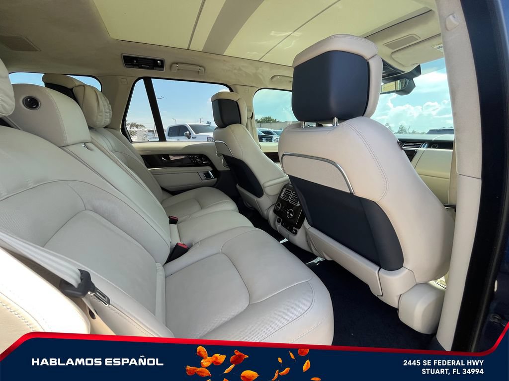 Used 2022 Land Rover Range Rover Autobiography AWD/4WD image 18
