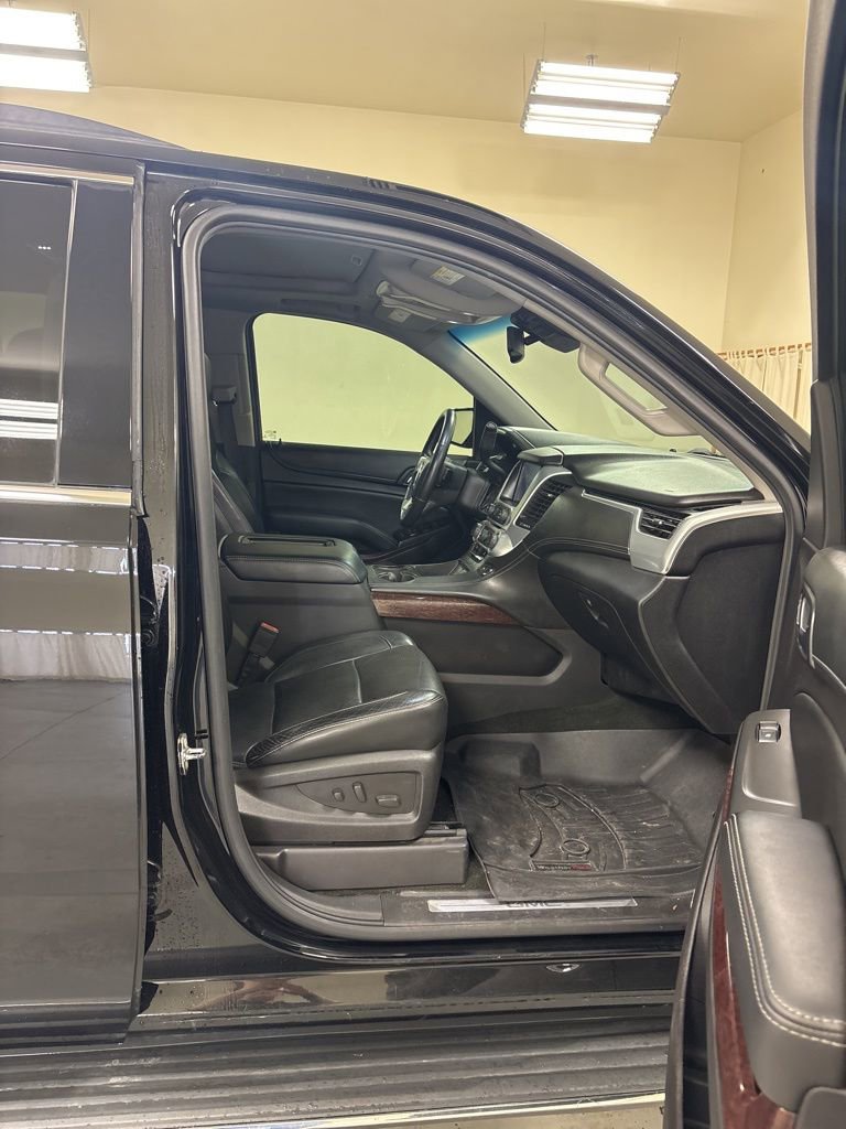 Used 2016 GMC Yukon SLT w/ Open Road Package image 27