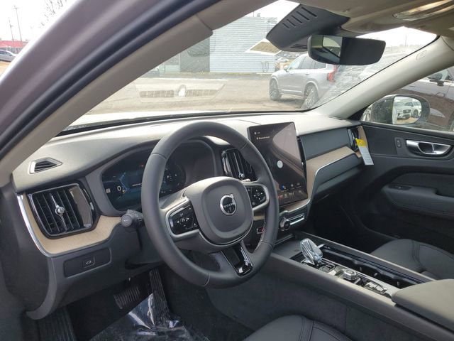 New 2026 Volvo XC60 B5 Plus w/ Protection Package Premier image 8