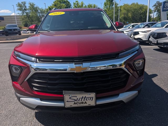 Used 2025 Chevrolet TrailBlazer LT AWD/4WD image 33