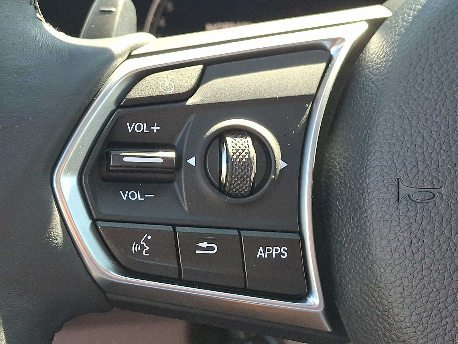 Certified 2024 Acura MDX w/ Technology Package AWD/4WD image 22