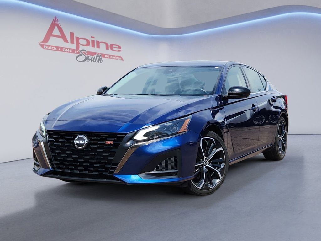 Used 2024 Nissan Altima 2.5 SR FWD image 1