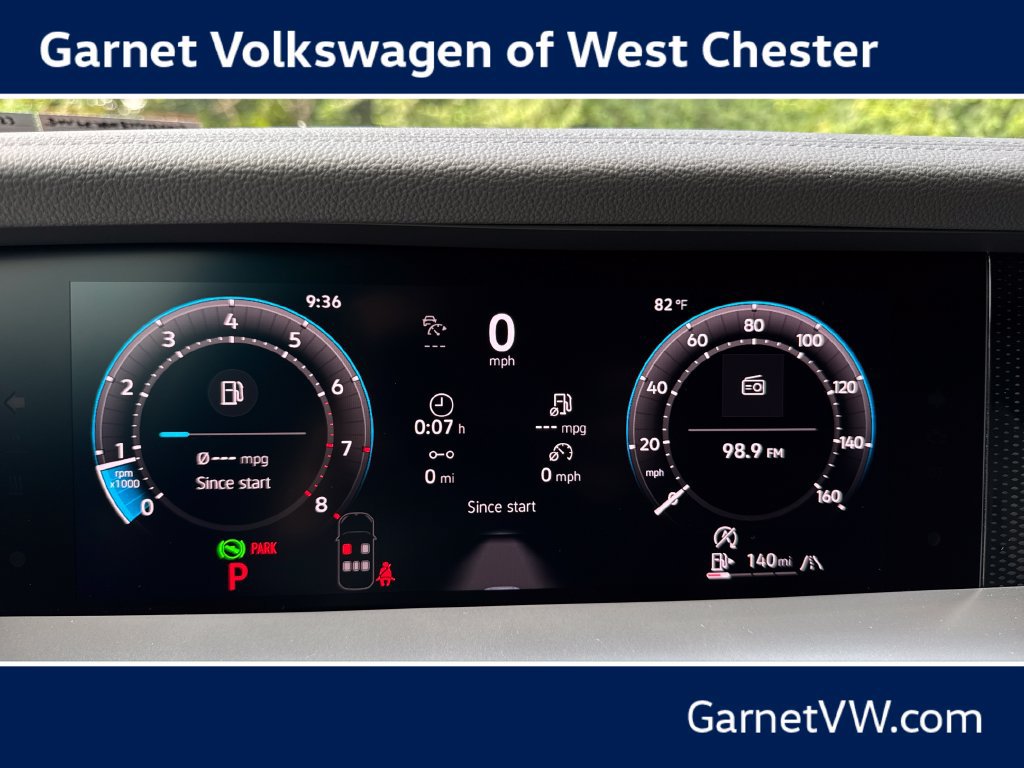 New 2026 Volkswagen Tiguan SE R-Line AWD/4WD image 15