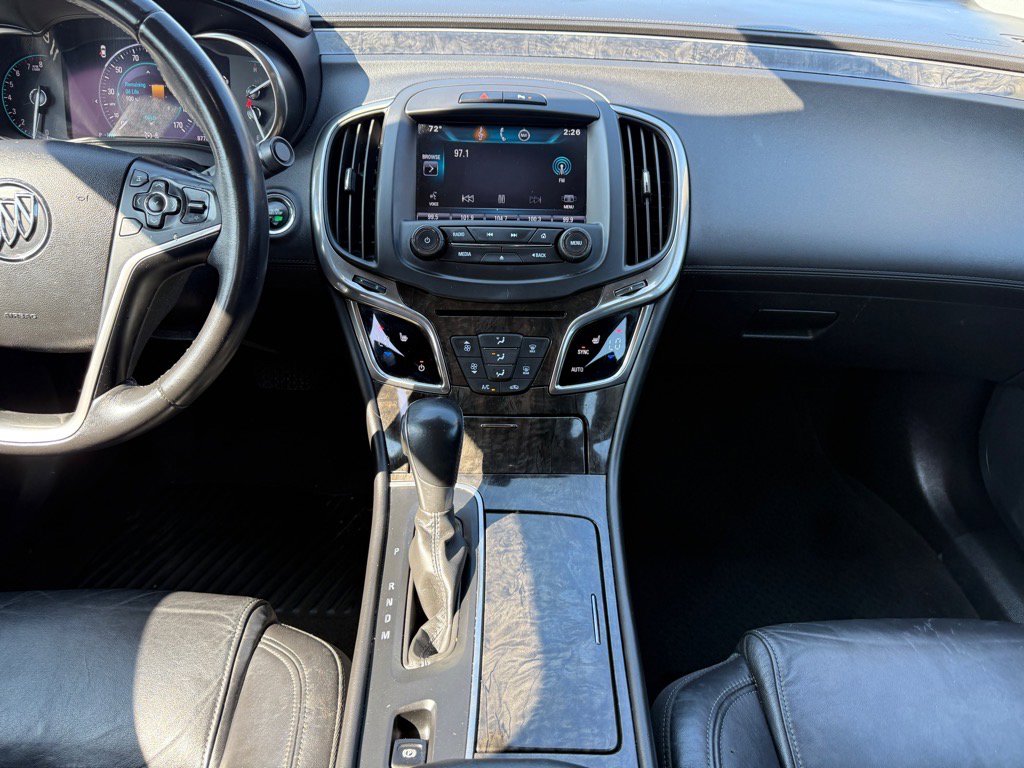 Used 2015 Buick LaCrosse Leather FWD image 20