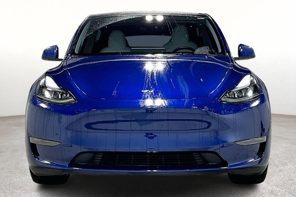 Used 2024 Tesla Model Y Long Range AWD/4WD image 5