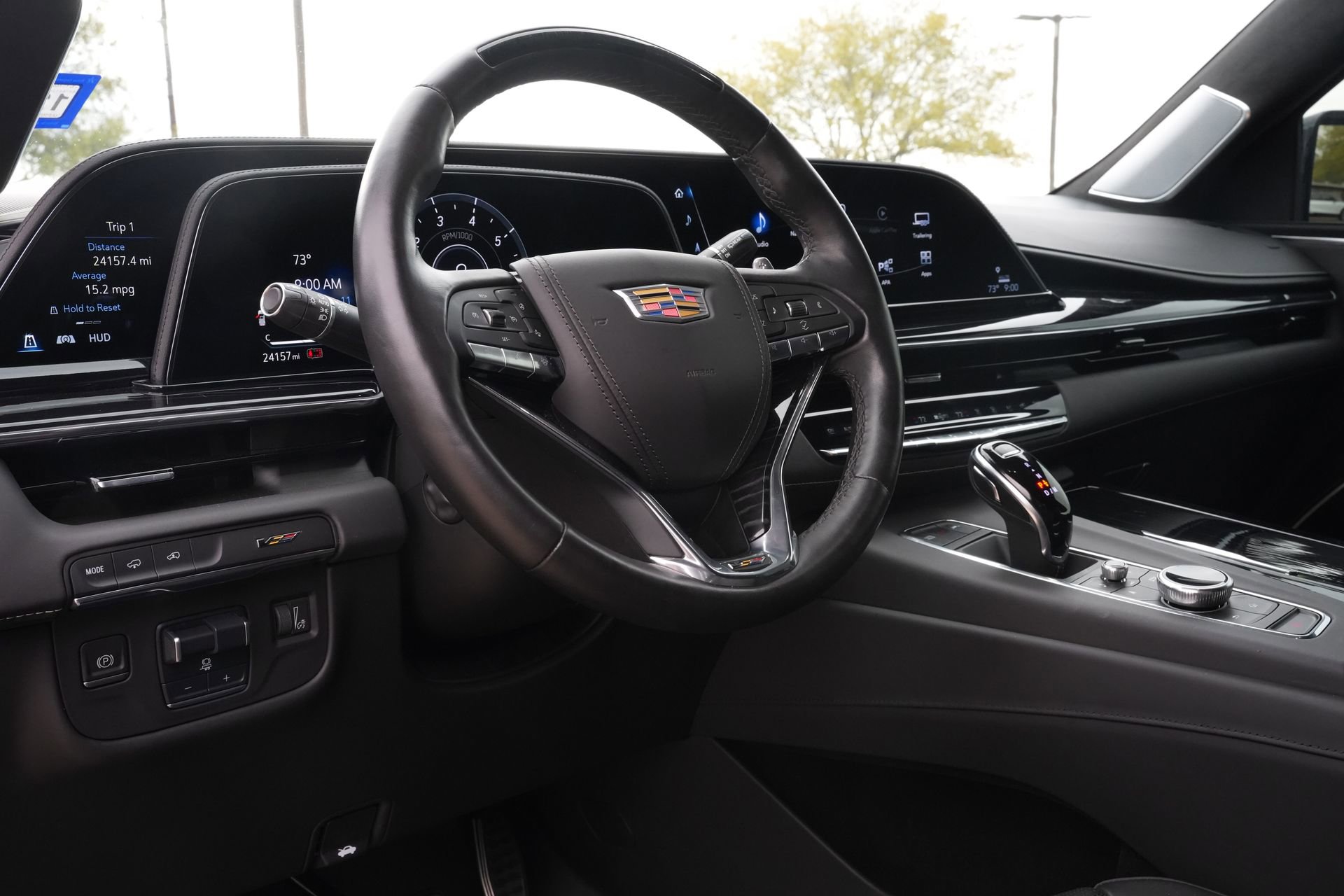 Certified 2024 Cadillac Escalade ESV V w/ Heavy-Duty Trailer Package image 17