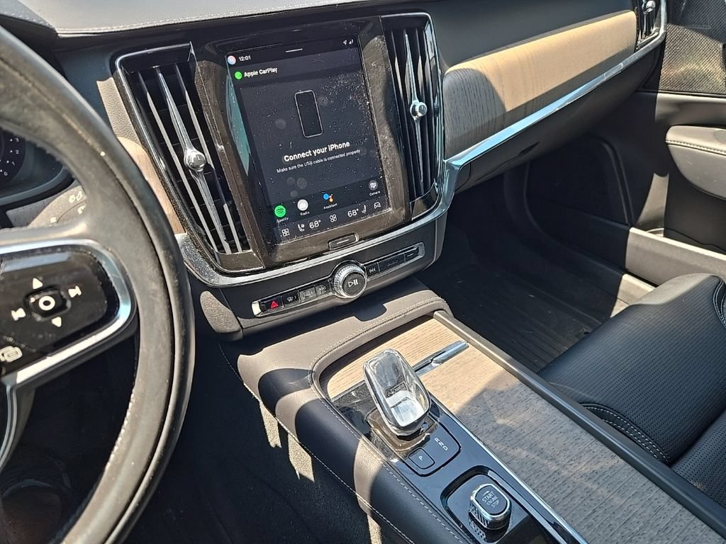 Used 2022 Volvo S90 B6 Inscription w/ Advanced Package AWD/4WD image 16