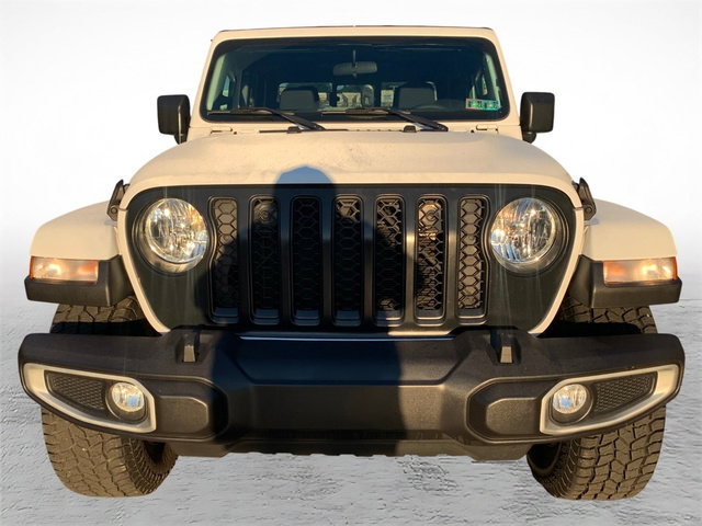 Used 2023 Jeep Gladiator Sport AWD/4WD image 7