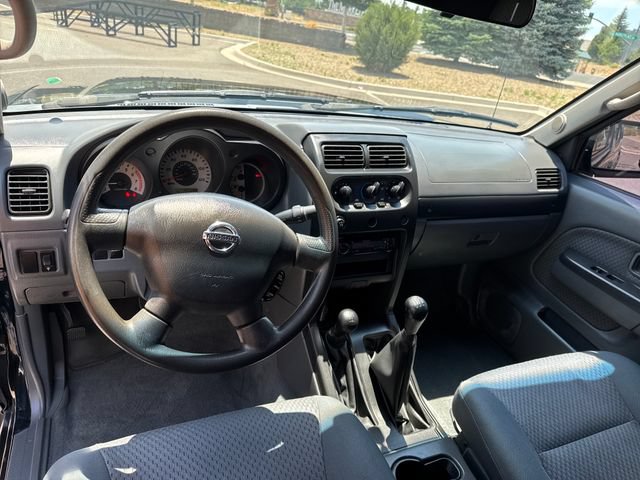 Used 2004 Nissan Xterra XE AWD/4WD image 13