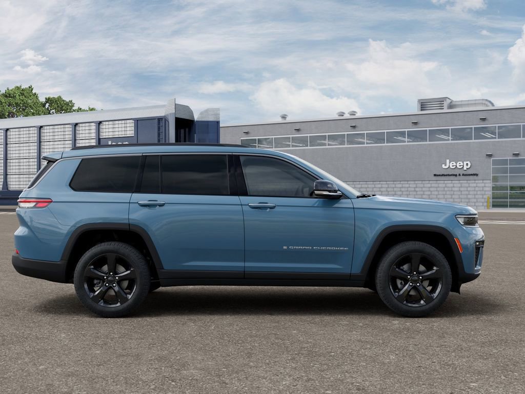 New 2026 Jeep Grand Cherokee L Limited RWD image 21