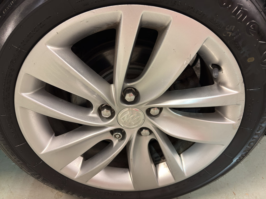Used 2016 Buick Regal AWD image 35