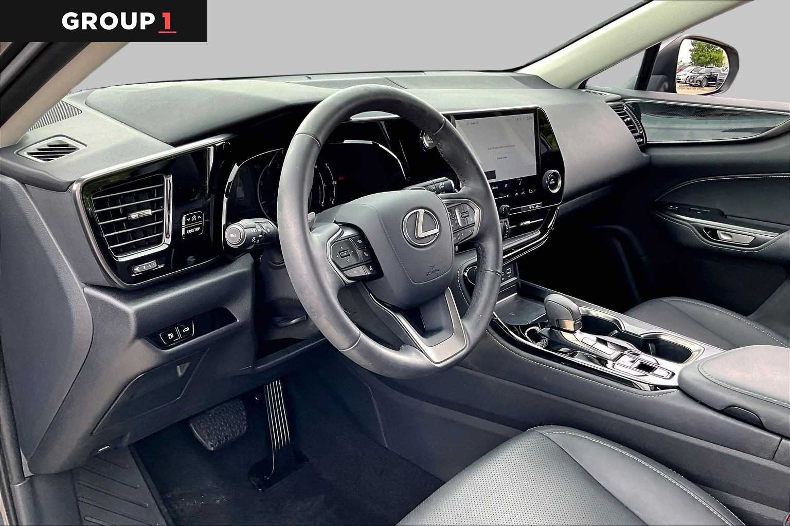 Used 2025 Lexus NX 250 FWD w/ Accessory Package (2T) image 15