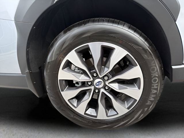 Used 2025 Subaru Outback Limited AWD/4WD image 39