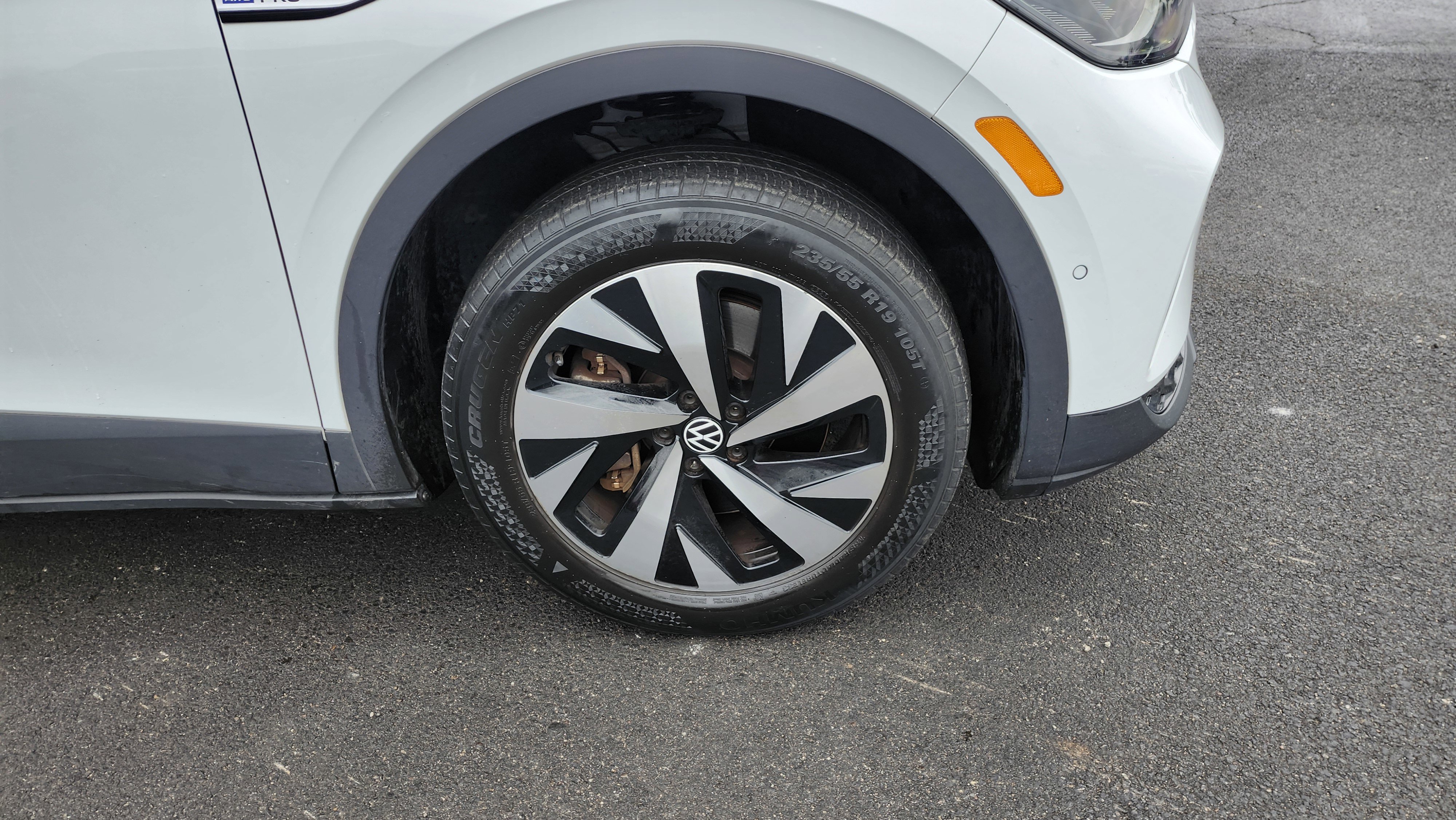 Used 2023 Volkswagen ID.4 Pro image 10