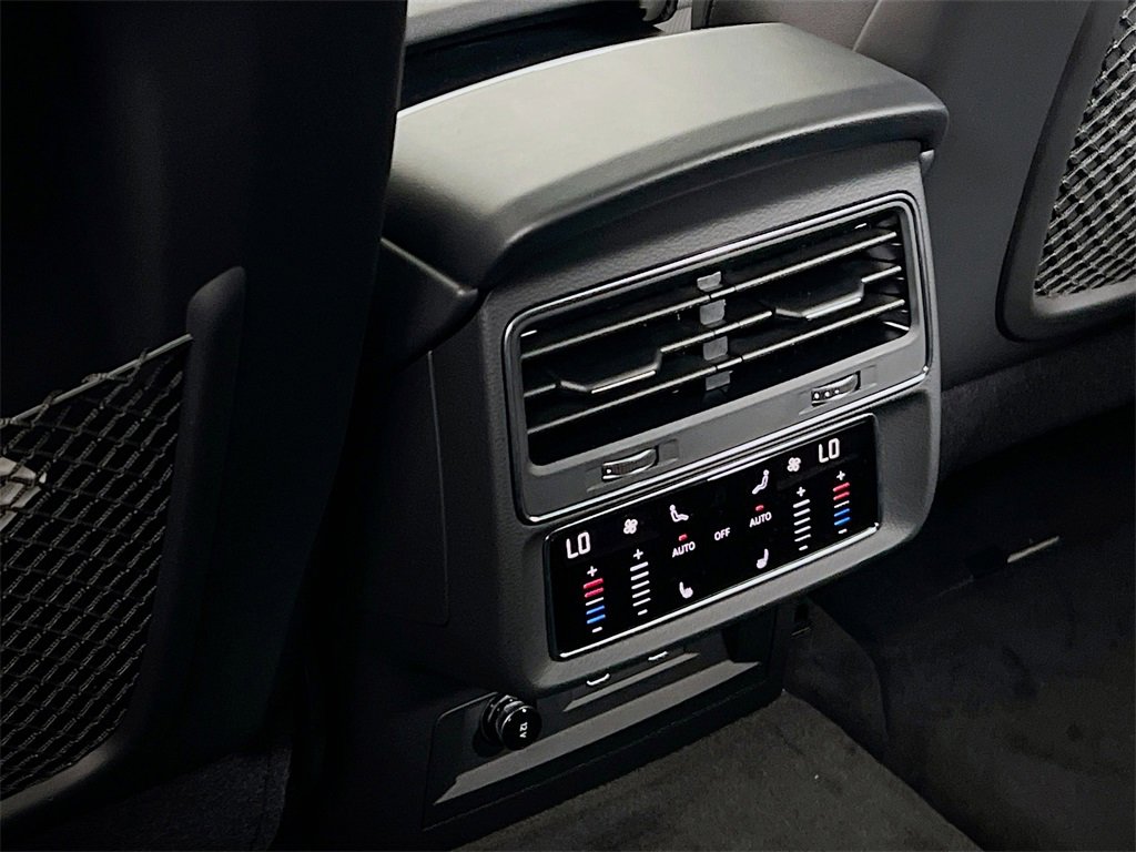 New 2026 Audi Q8 Premium Plus image 25