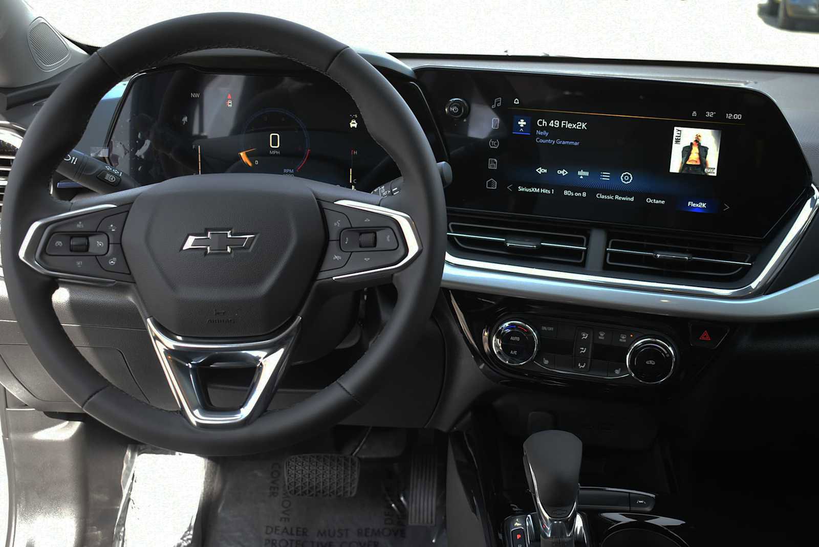 New 2026 Chevrolet Trax LT w/ Sunroof Package image 13