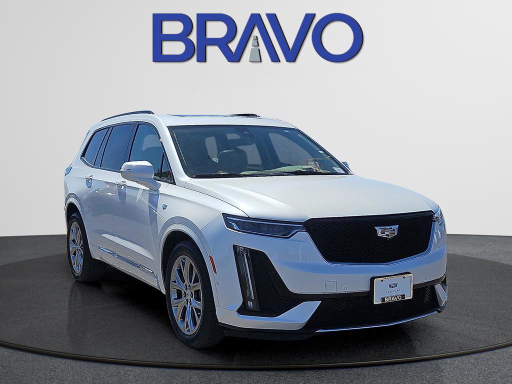 Used 2020 Cadillac XT6 Sport w/ Platinum Package AWD/4WD image 2