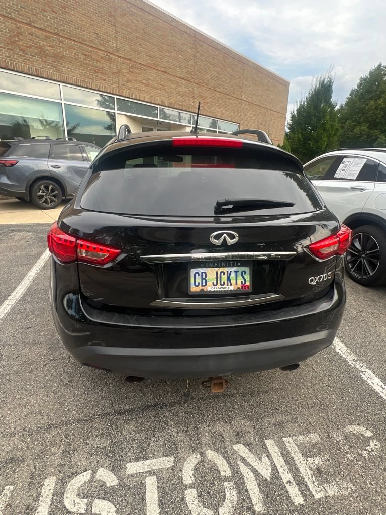 Used 2017 INFINITI QX70 AWD w/ Premium Package image 6
