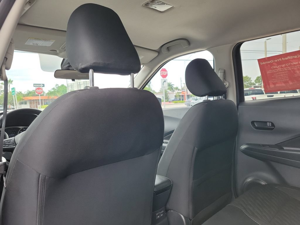 Certified 2022 Nissan Kicks S FWD image 16