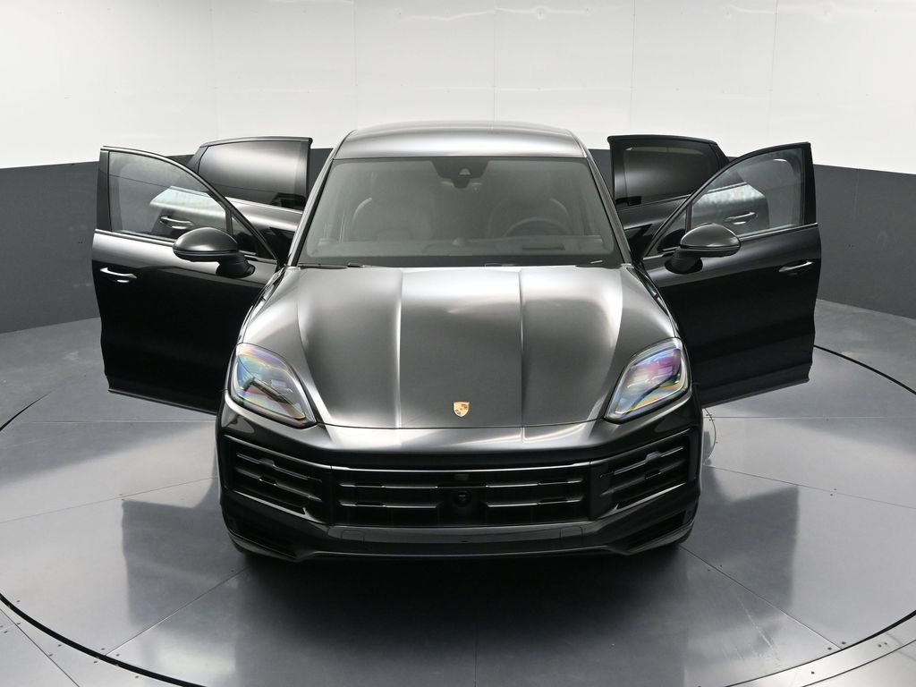 New 2026 Porsche Cayenne S image 35
