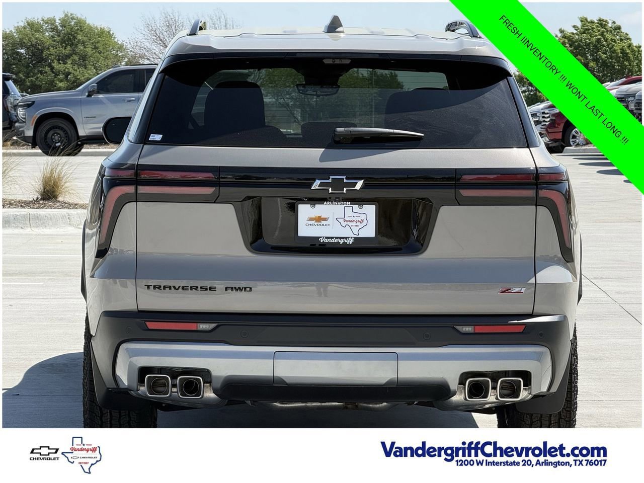 New 2026 Chevrolet Traverse Z71 w/ Enhanced Driving Package AWD/4WD image 5