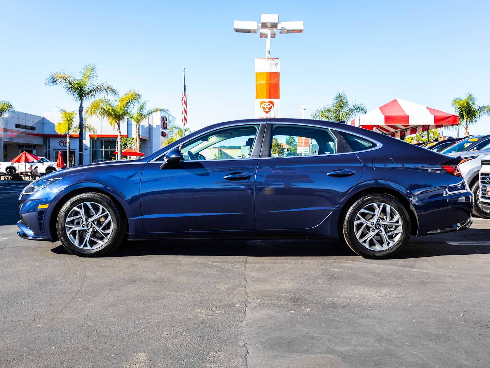 Used 2022 Hyundai Sonata SEL w/ Convenience Package image 4