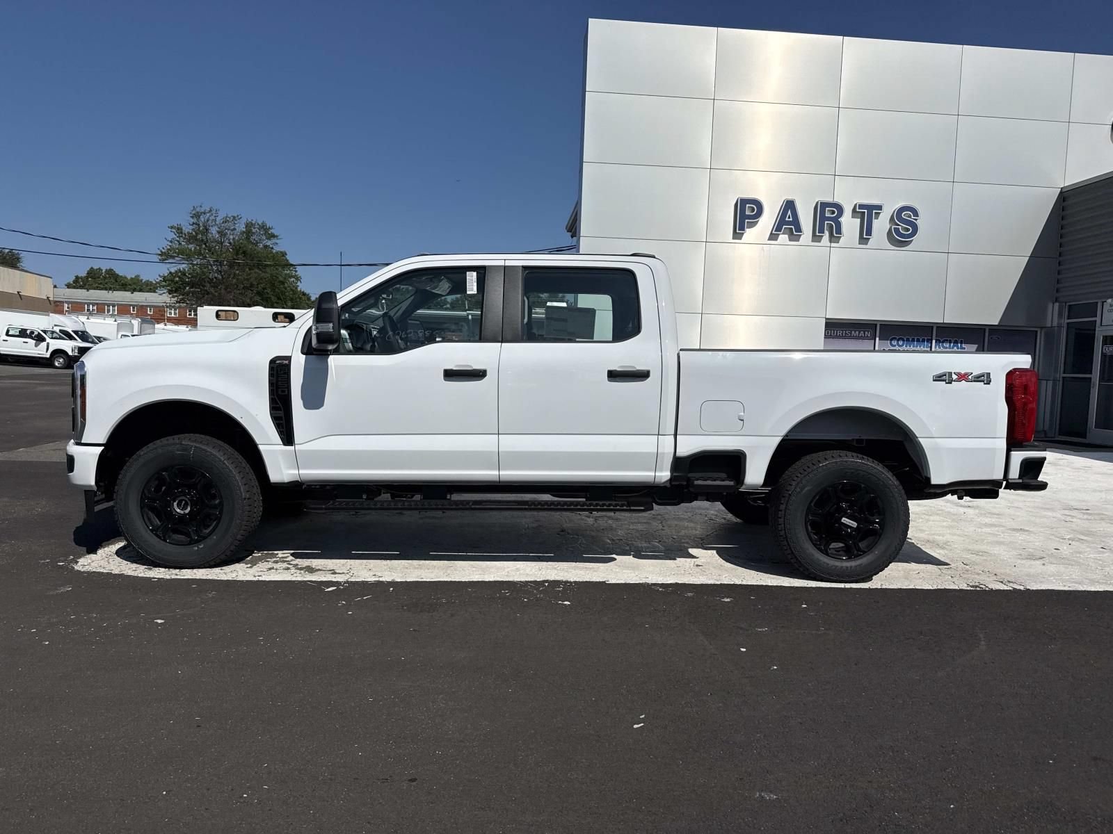 New 2026 Ford F250 XL w/ STX Appearance Package AWD/4WD image 6