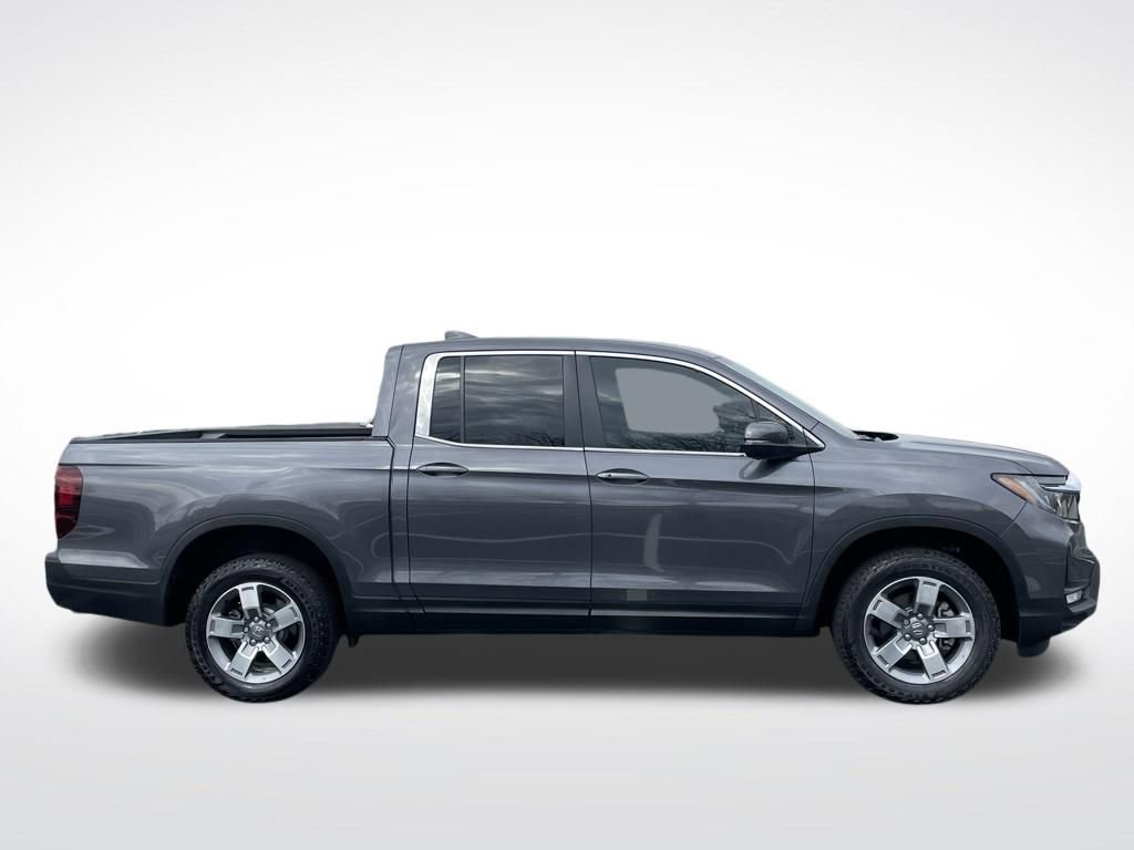 Certified 2025 Honda Ridgeline RTL image 7