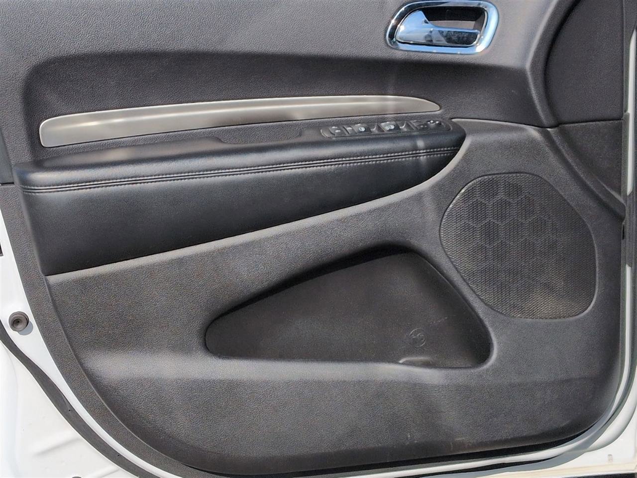 Used 2018 Dodge Durango AWD image 12