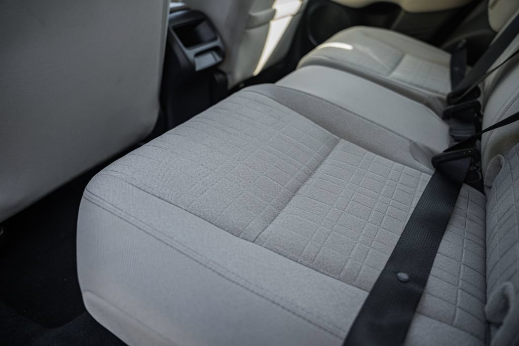 Certified 2024 Honda HR-V LX image 28