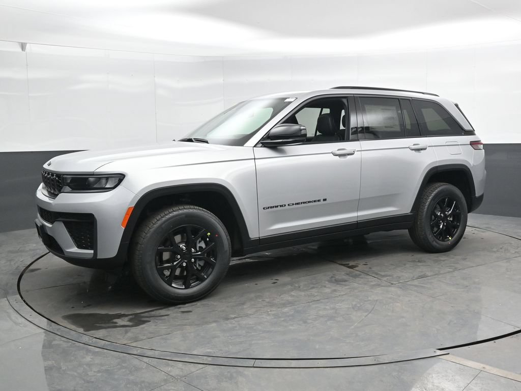 New 2026 Jeep Grand Cherokee Altitude AWD/4WD image 9